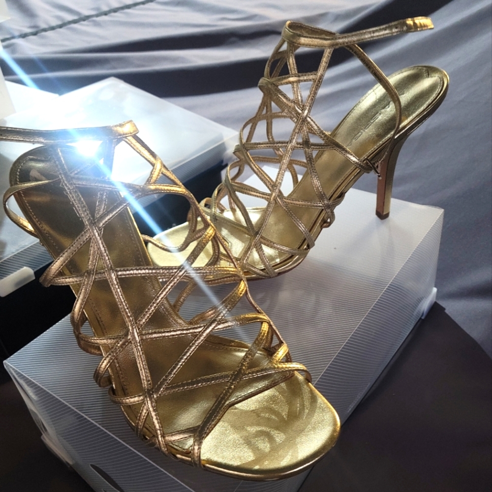 Via Spiga roman style stilettos Women's sz 10